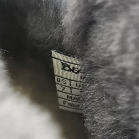 Bearpaw Alyssa Women's Winter Ankle Boot  Short Winter Snow Grey Comfy, Cozy  7 - Picture 7 of 7